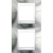 Рамка 2-я Unica Хамелеон Серебро/Белый для вертикального монтажа